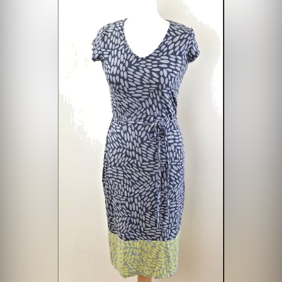 Boden Black and White Midi Sheath Dress with Crew Neck